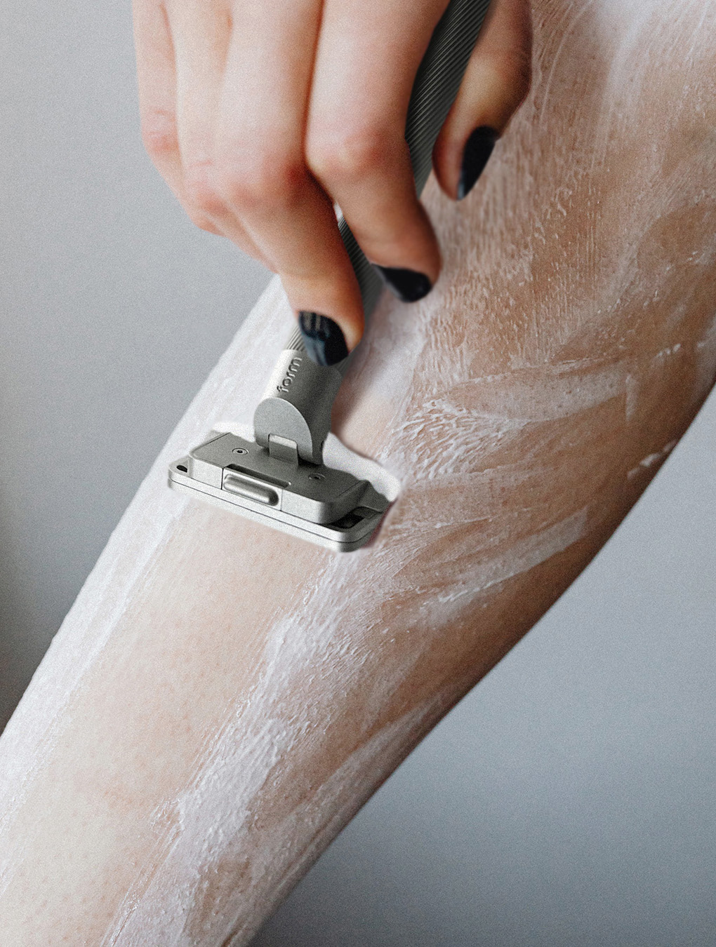 leg_silver_06